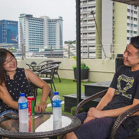 Reddoorz Hostel @ Jalan Besar Singapore Eksteriør billede