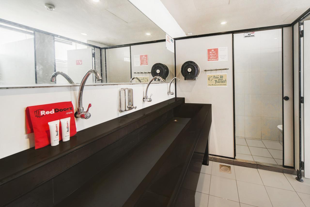 Reddoorz Hostel @ Jalan Besar Singapore Eksteriør billede